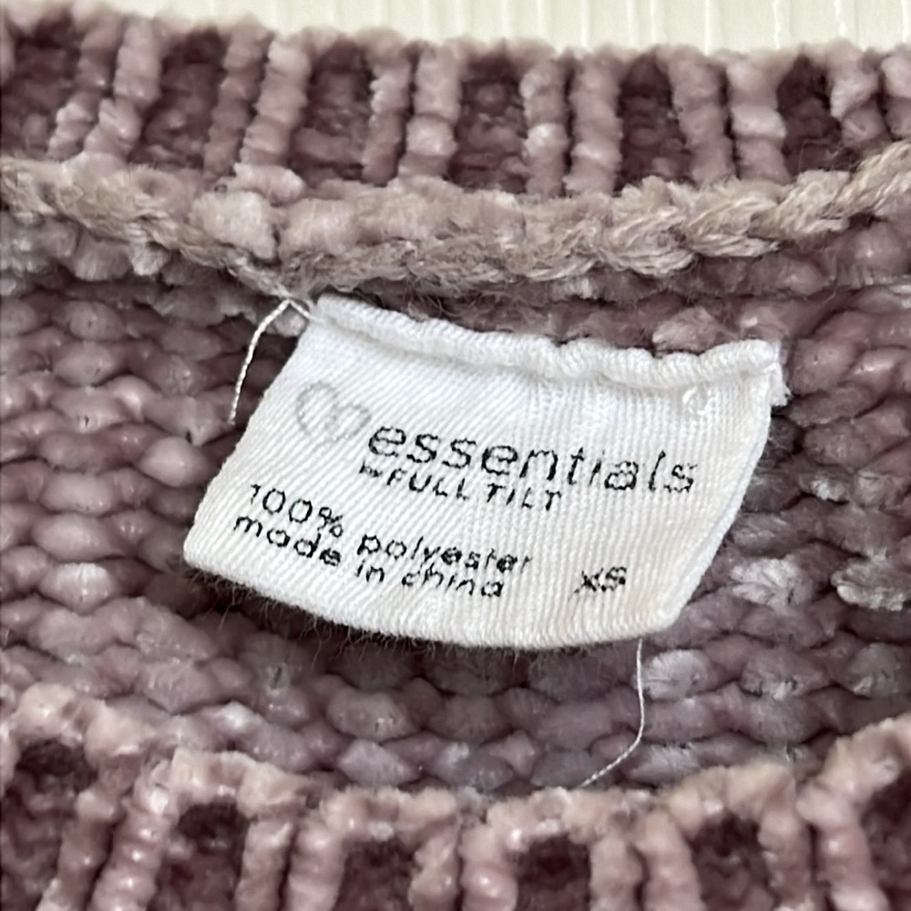 Boxy sweater ( teen / women ) by Essentials ( full tilt )